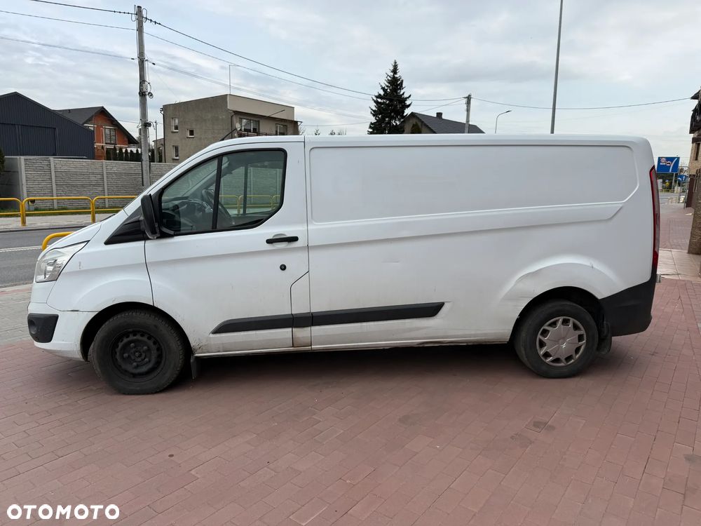 Ford TRANSIT CUSTOM - 2