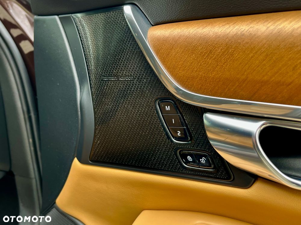 Volvo V90 D4 SCR AWD Inscription - 27