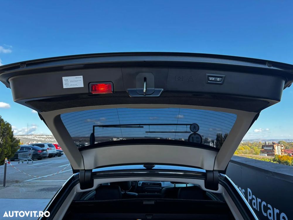 BMW Seria 5 520d Touring Aut. - 14