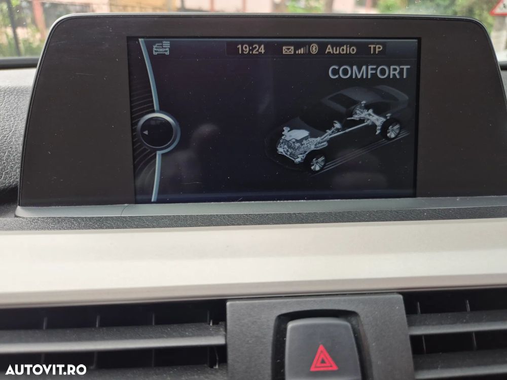BMW Seria 3 320d Aut. - 19
