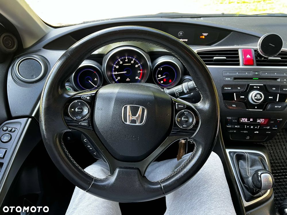 Honda Civic 1.8 Sport - 11