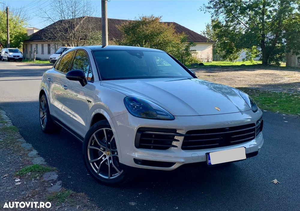 Porsche Cayenne - 23