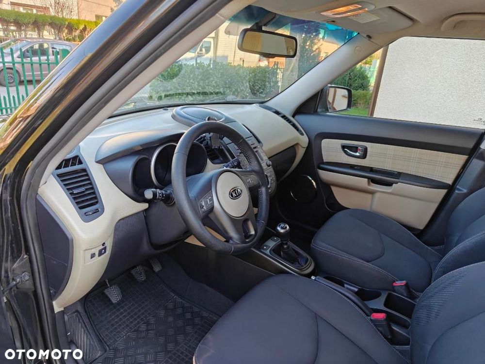 Kia Soul - 8
