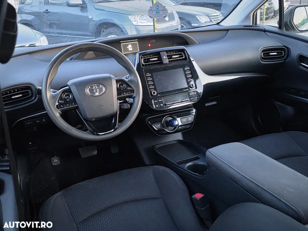 Toyota Prius - 18