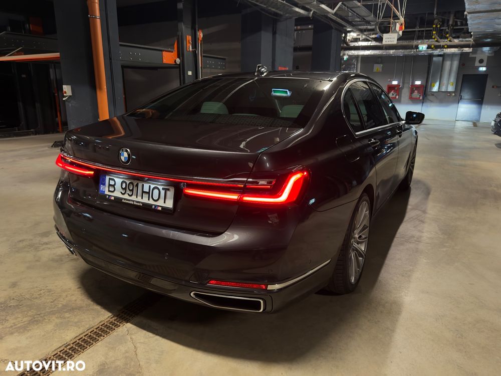 BMW Seria 7 730d xDrive MHEV - 5