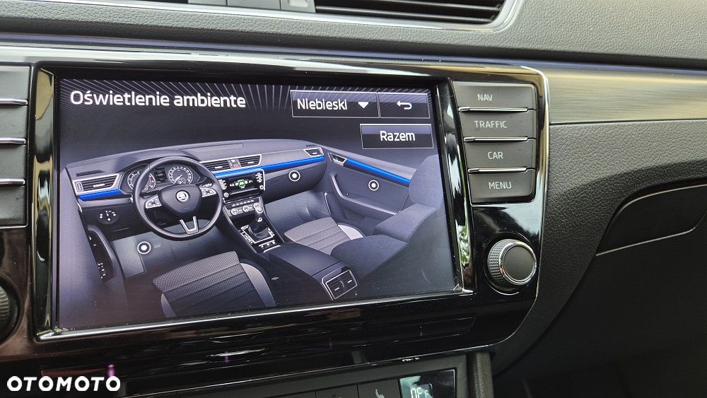 Skoda Superb 2.0 TDI Sportline DSG - 8