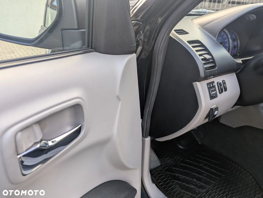 Mitsubishi L200 2.5 DID DC Intense HP - 4