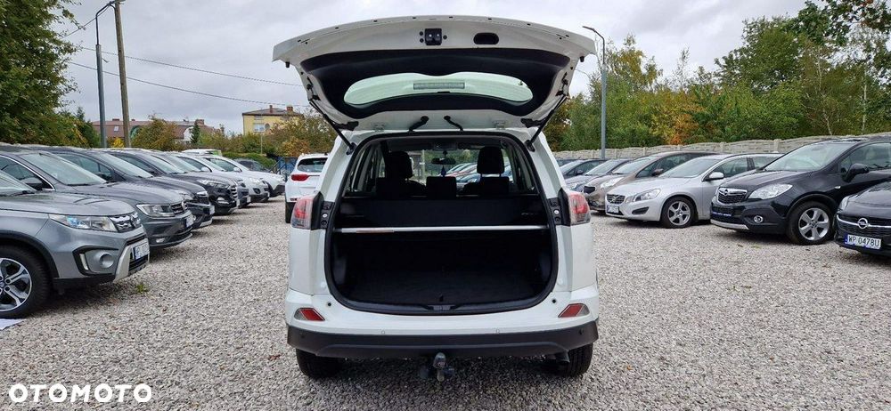 Toyota RAV4 - 11