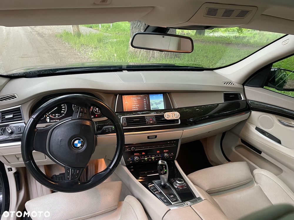 BMW 5GT 535d xDrive - 11