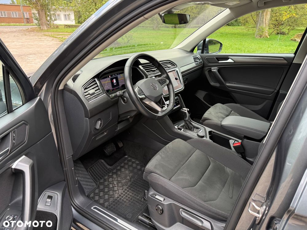 Volkswagen Tiguan Allspace 2.0 TSI 4Mot Elegance DSG - 10