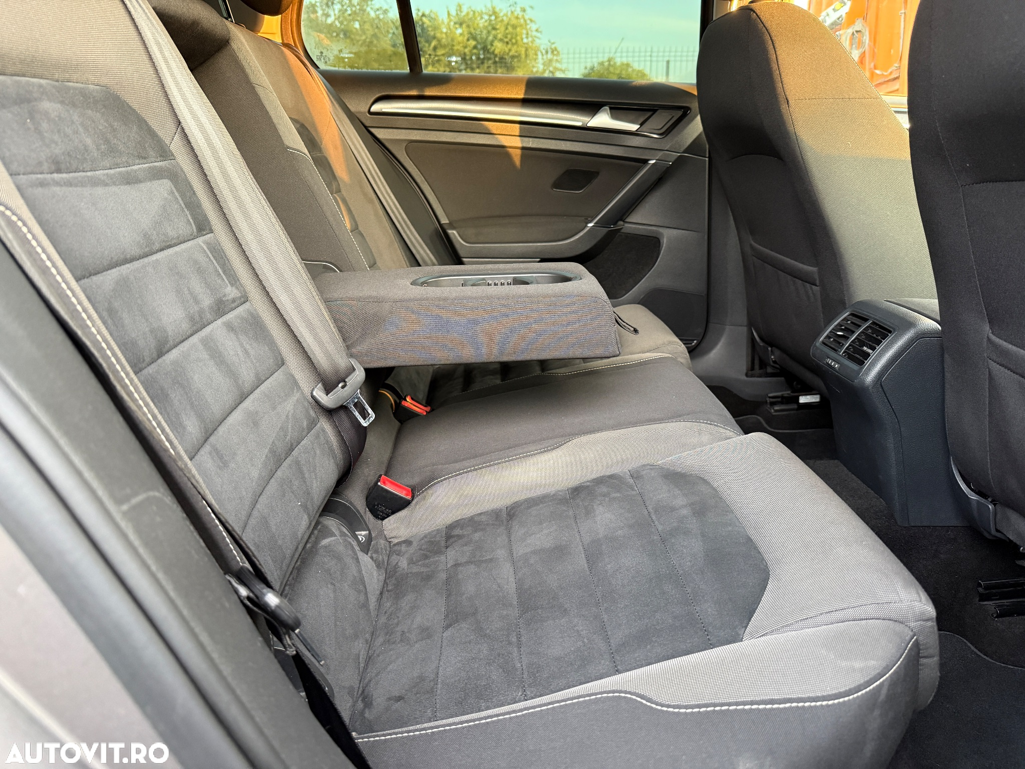 Volkswagen Golf 1.4 TSI BlueMotion Technology DSG Comfortline - 7