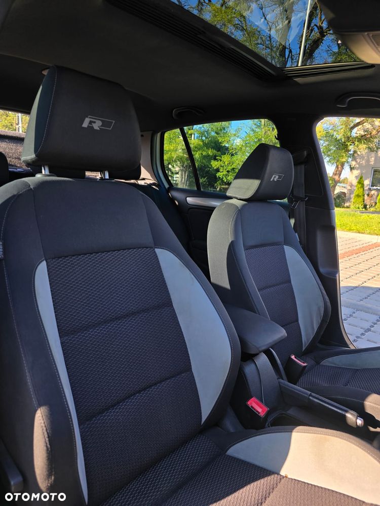 Volkswagen Golf 1.6 TDI Highline - 16