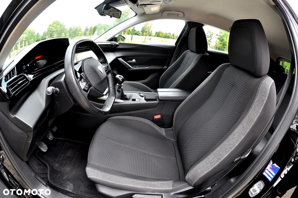 Peugeot 308 1.2 PureTech Allure S&S - 20