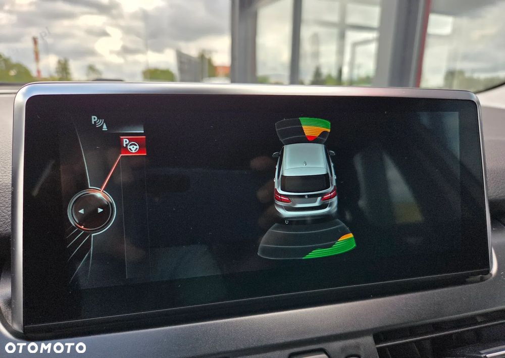 BMW Seria 2 218i - 31
