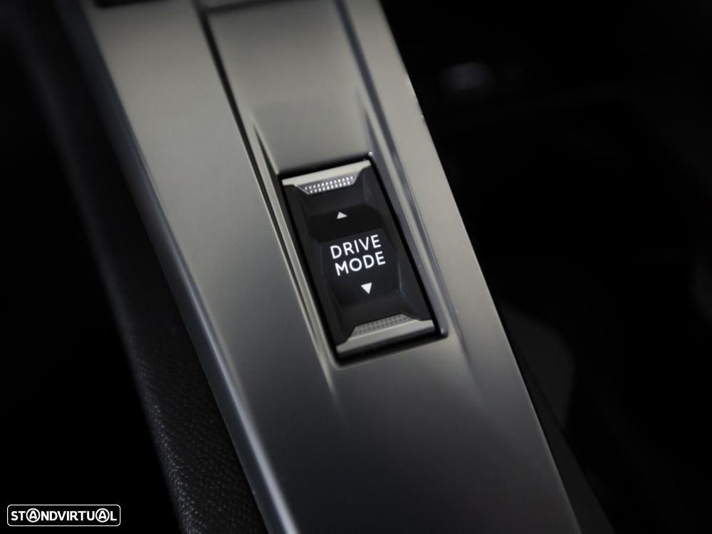 Peugeot 308 1.6 Hybrid Active e-EAT8 - 27