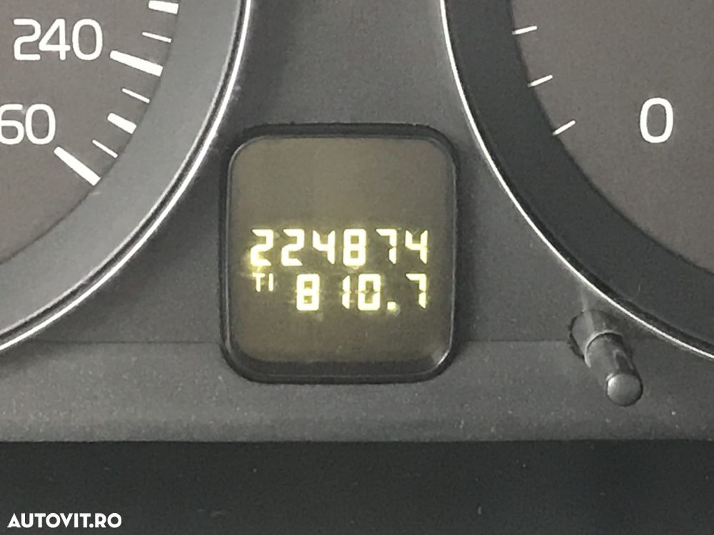 Volvo S40 DPF DRIVe Kinetic - 8