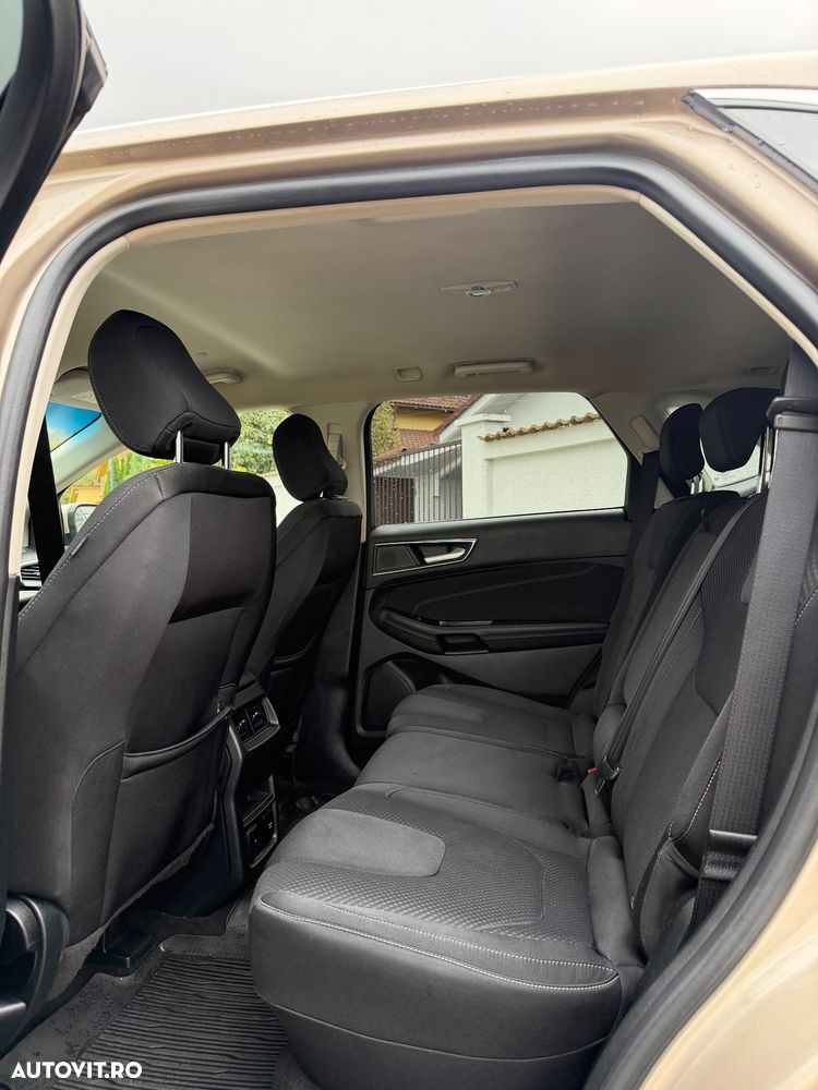 Ford Edge - 22