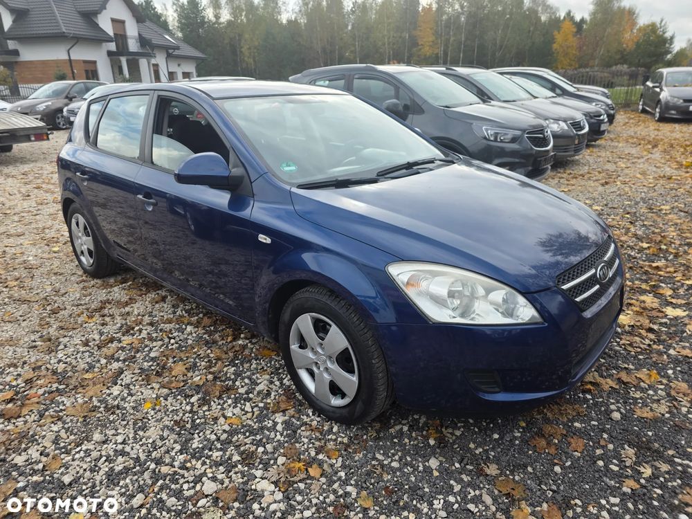 Kia Ceed 1.4 CVVT Attract - 9