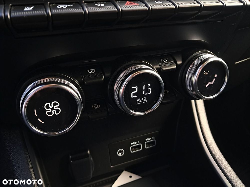 Renault Captur - 19