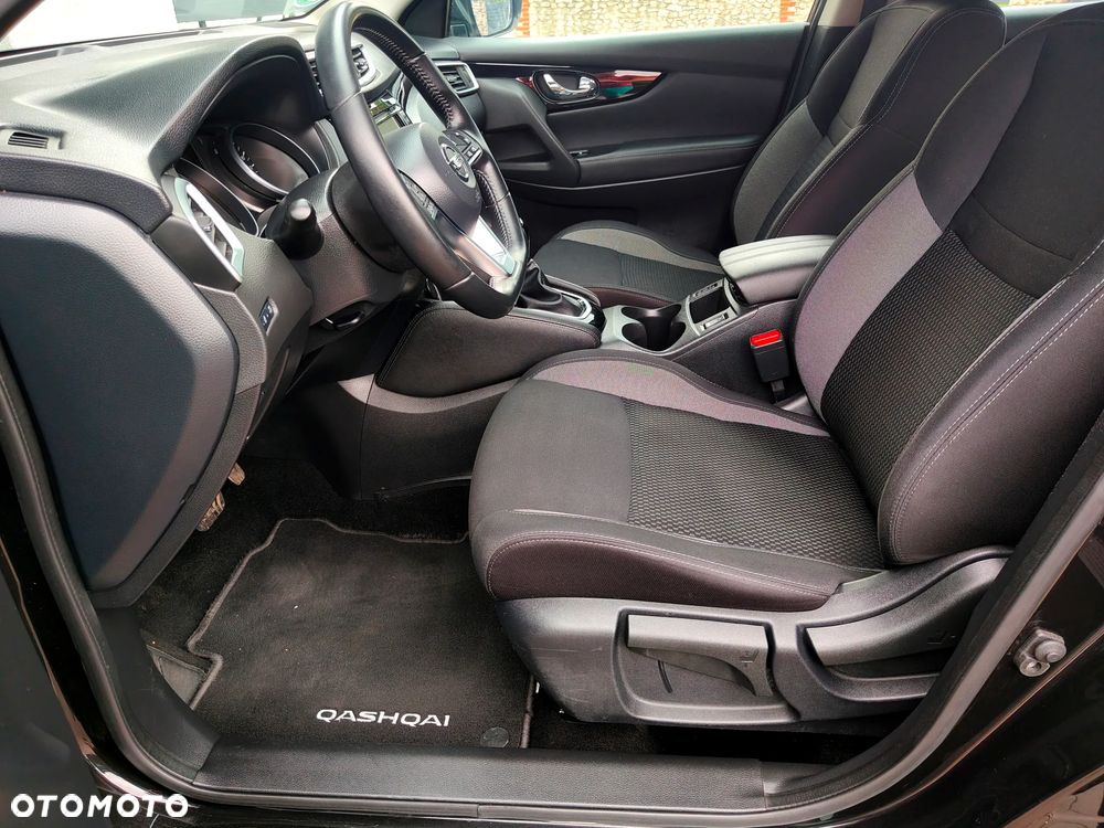 Nissan Qashqai 1.3 DIG-T DCT ACENTA - 21