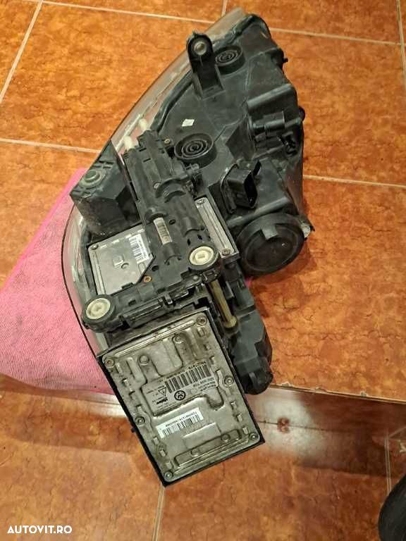 Far stanga dreapta VW Phaeton bi-xenon originale Europa - 5