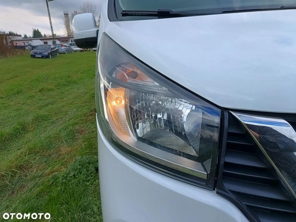Nissan Nv300 LONG L2H1 jak Trafic, Vivaro 1.6 diesel dCi 125 manual 2018 rok STAN BDB Gotowy do jazdy!!! - 17