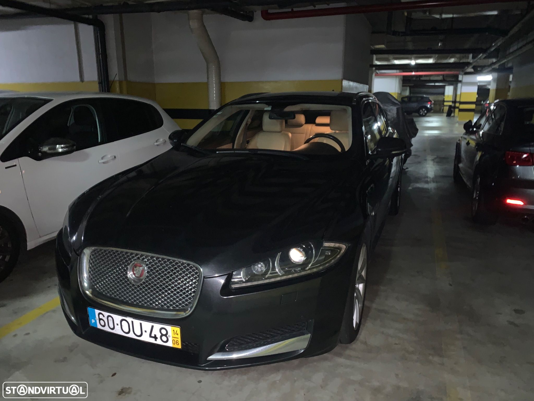 Jaguar XF Sportbrake 2.2 D Premium Luxury - 1