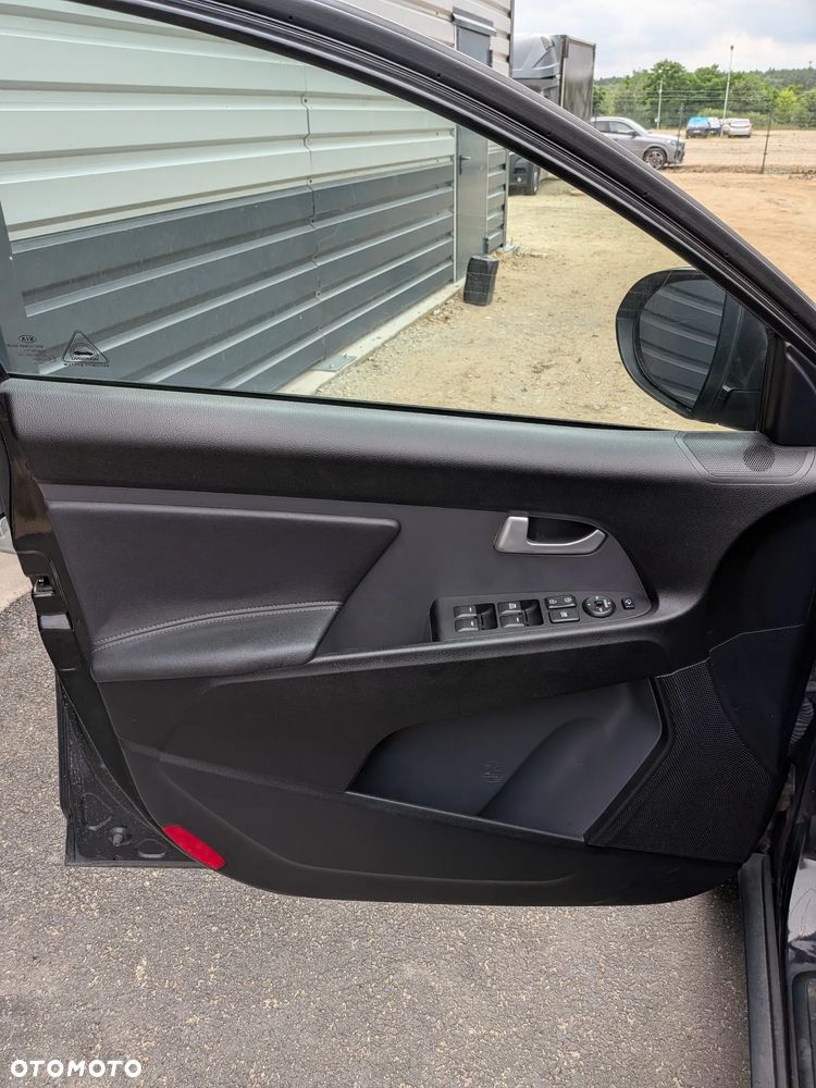 Kia Sportage 1.6 GDI L 2WD - 9