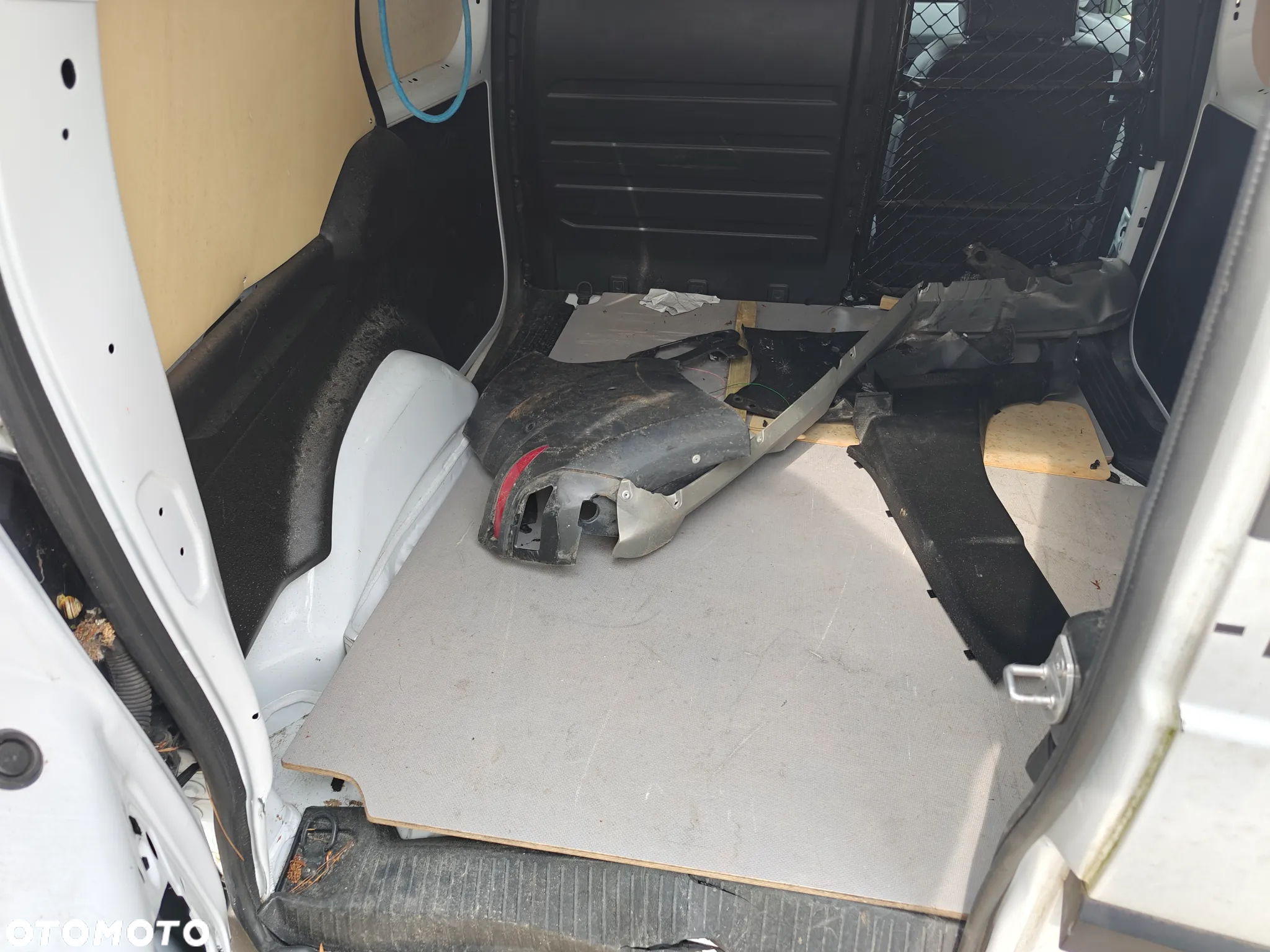 Nissan townstar - 13