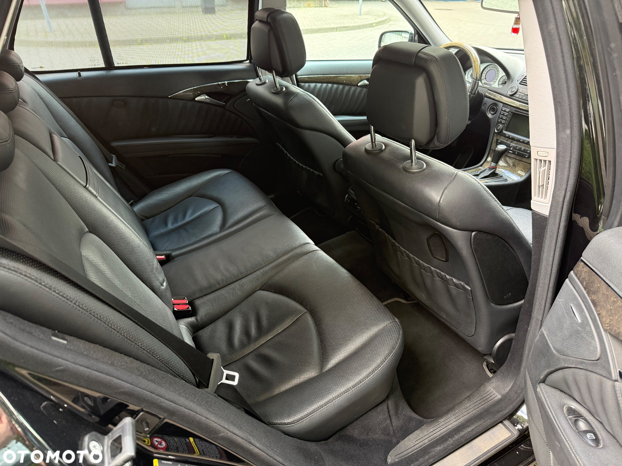 Mercedes-Benz Klasa E 350 T 7G-TRONIC Avantgarde BusinessEDITION - 15