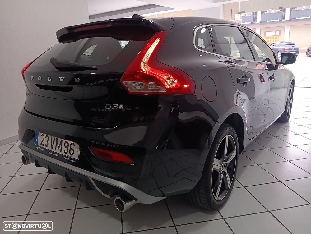 Volvo V40 2.0 D3 R-Design - 7