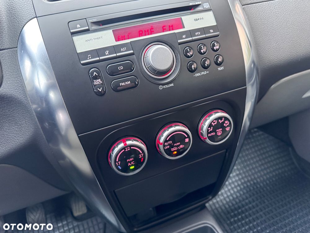 Suzuki SX4 1.6 GS / Premium 4WD - 12