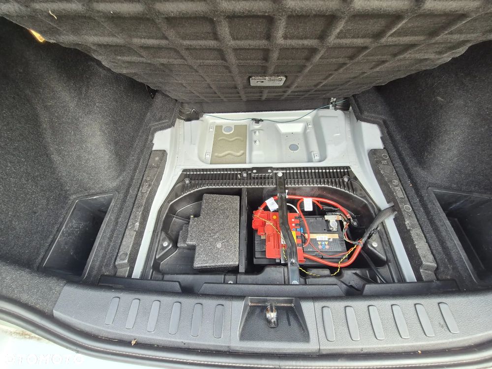 BMW X1 - 24