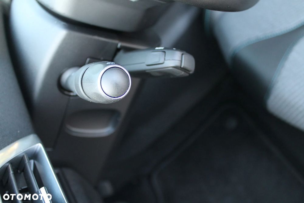 Peugeot 3008 PureTech 130 Stop & Start GPF Allure Business-Paket - 15