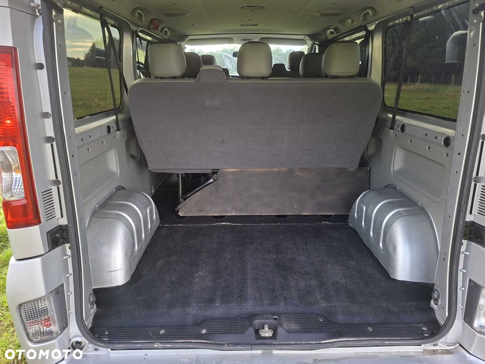 Renault Trafic - 7