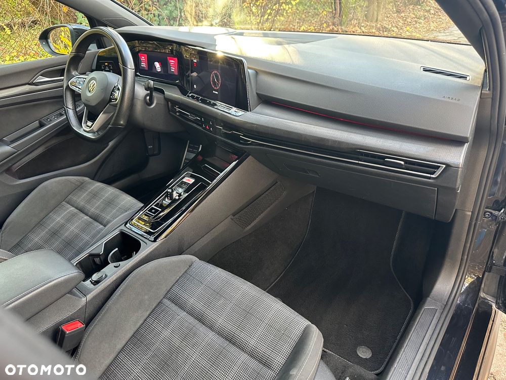 Volkswagen Golf - 7