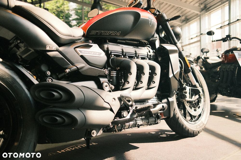 Triumph Rocket - 6