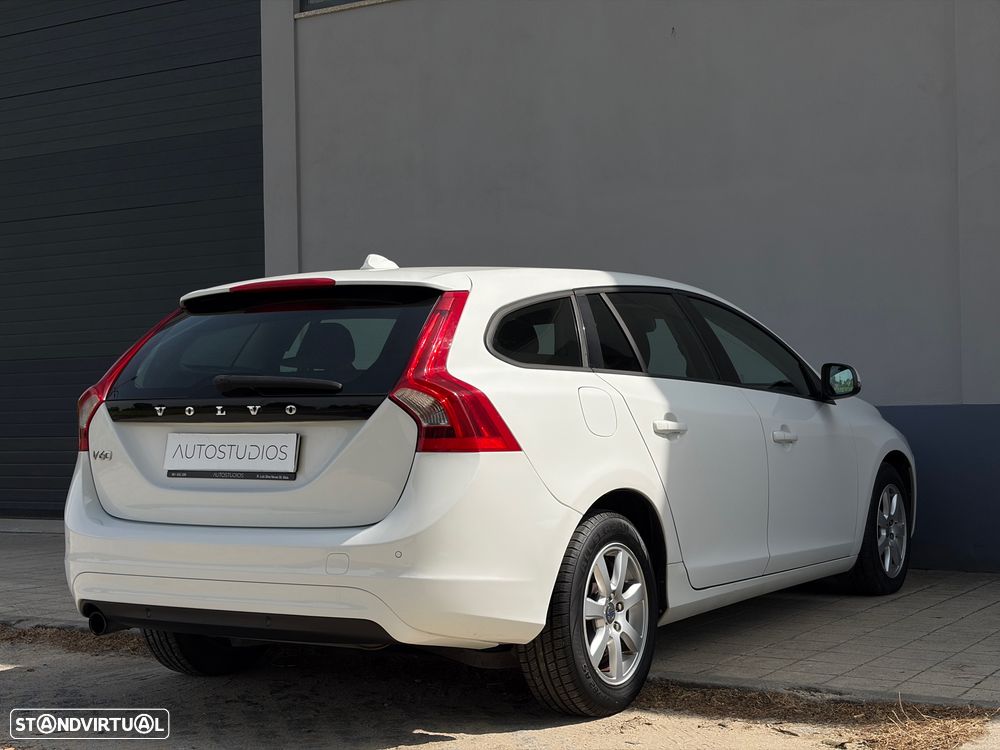 Volvo V60 - 4