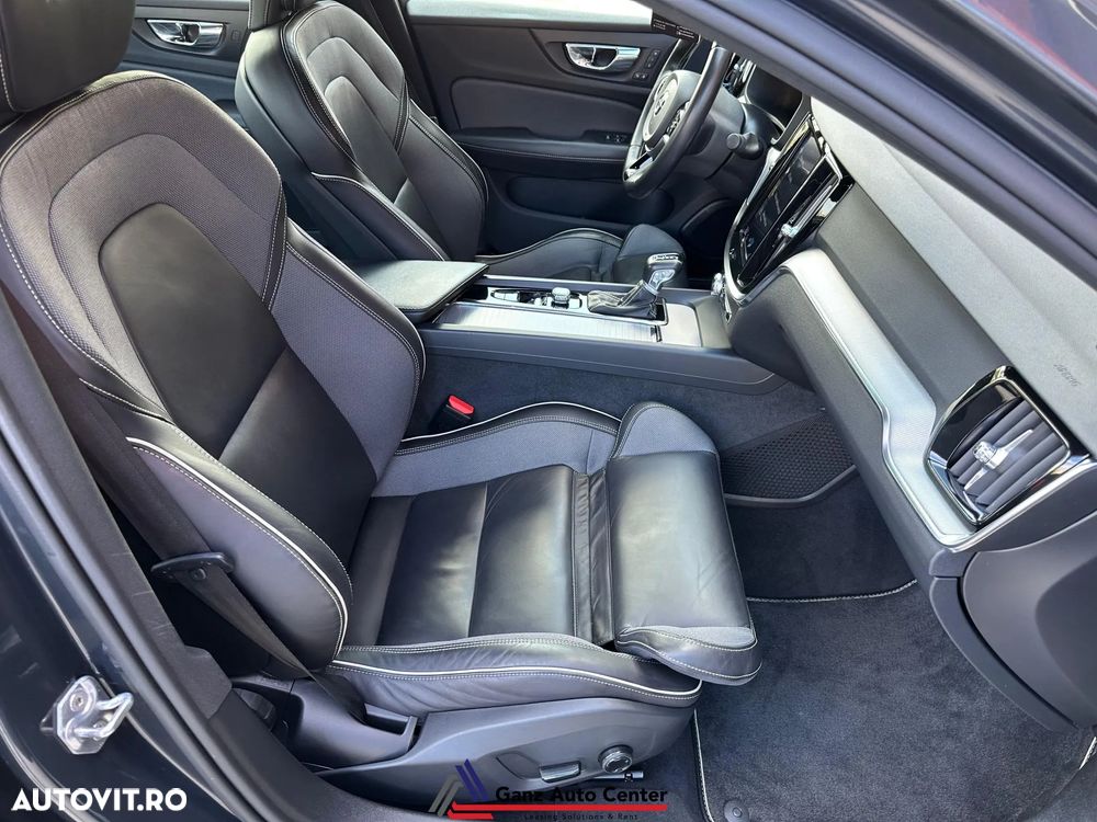 Volvo S60 T5 R-Design - 15