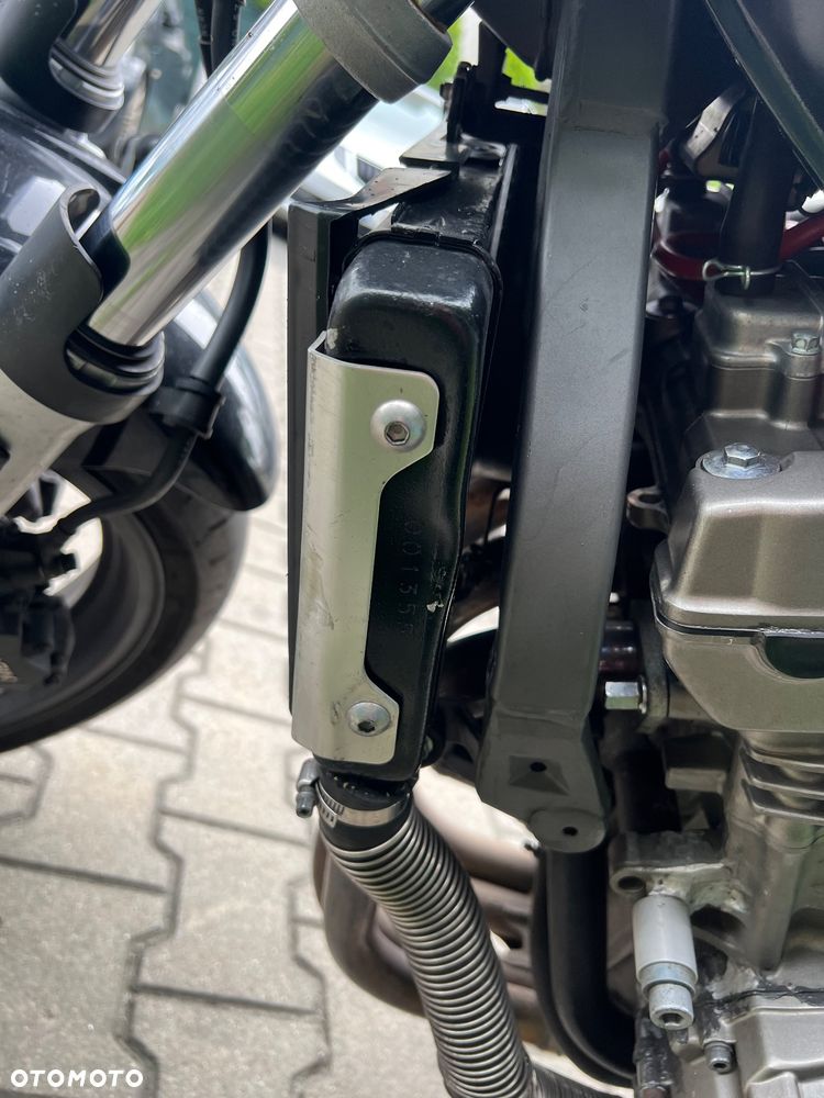 Honda Hornet - 30