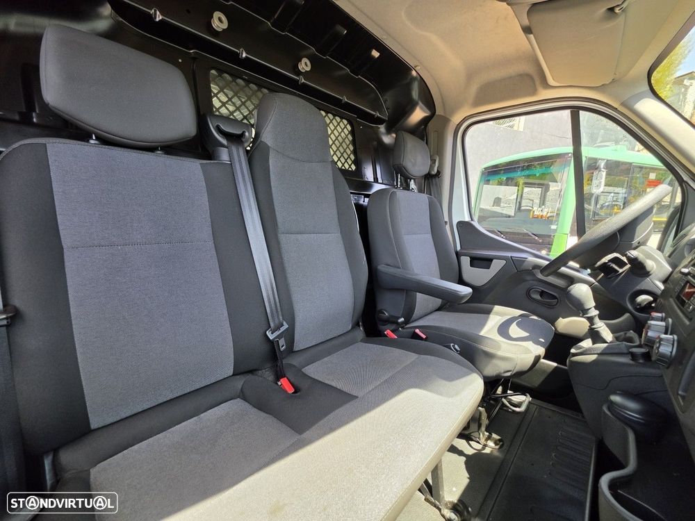 Renault Master 2.3 dCi L3H2 3.5T - 17