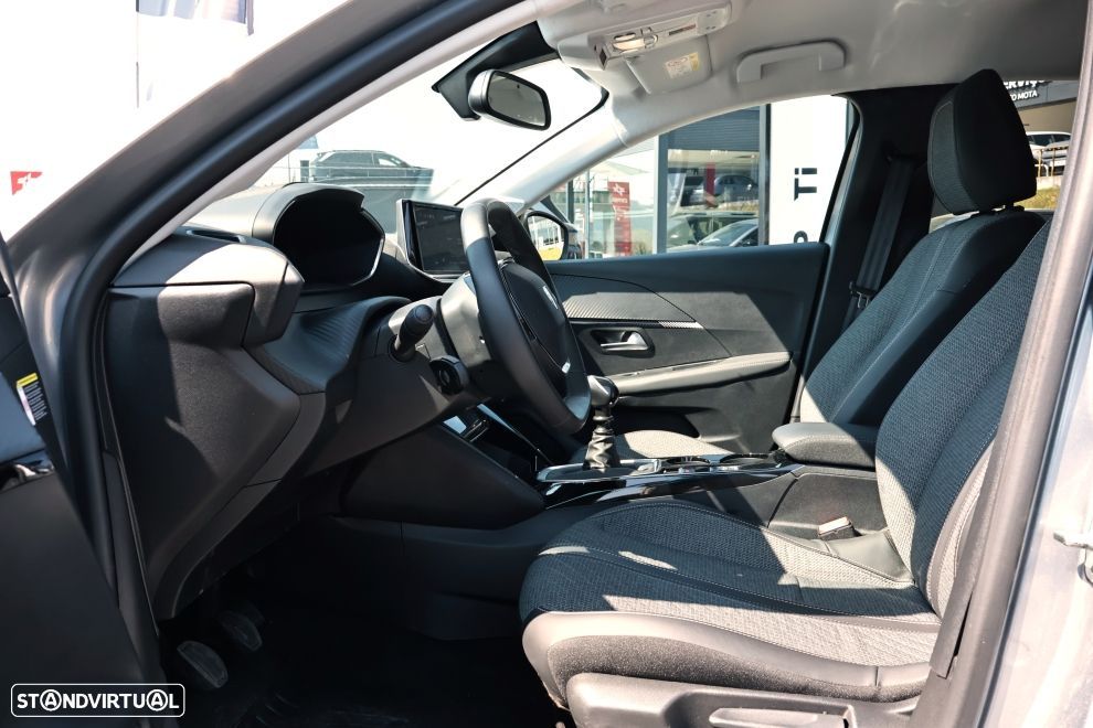 Peugeot 208 1.2 PureTech Allure - 14