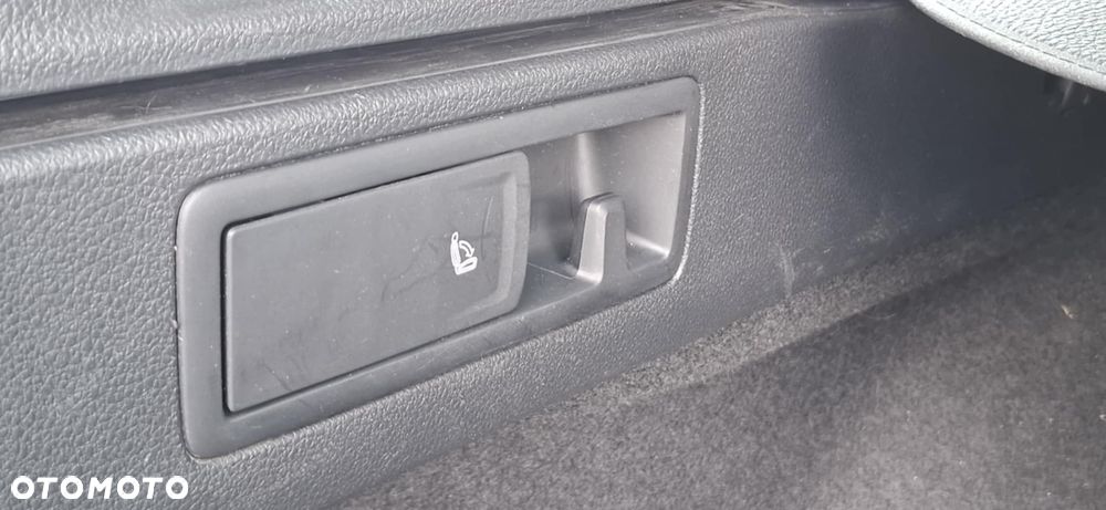 Volkswagen Passat - 28