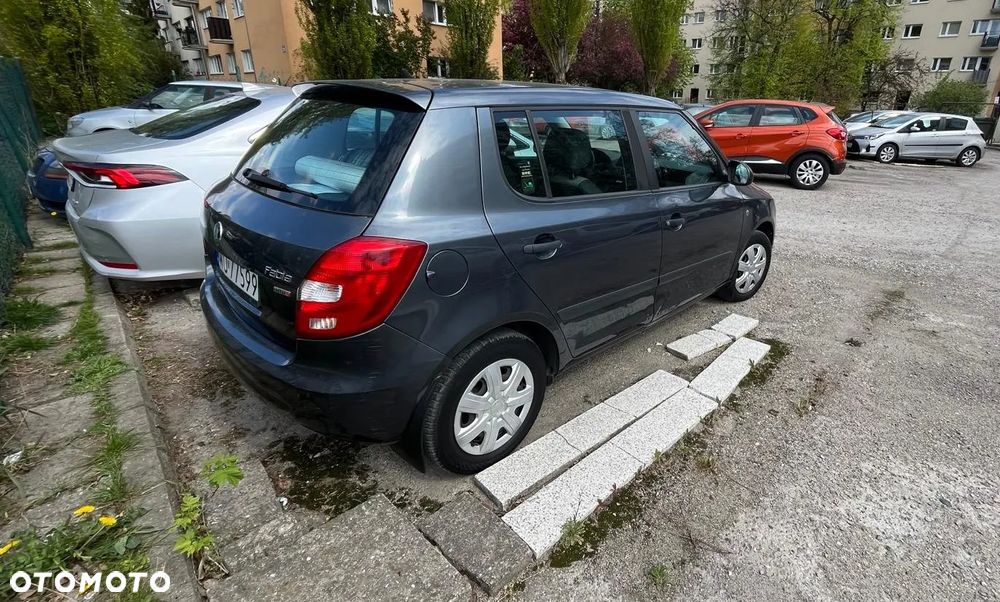 Skoda Fabia - 4