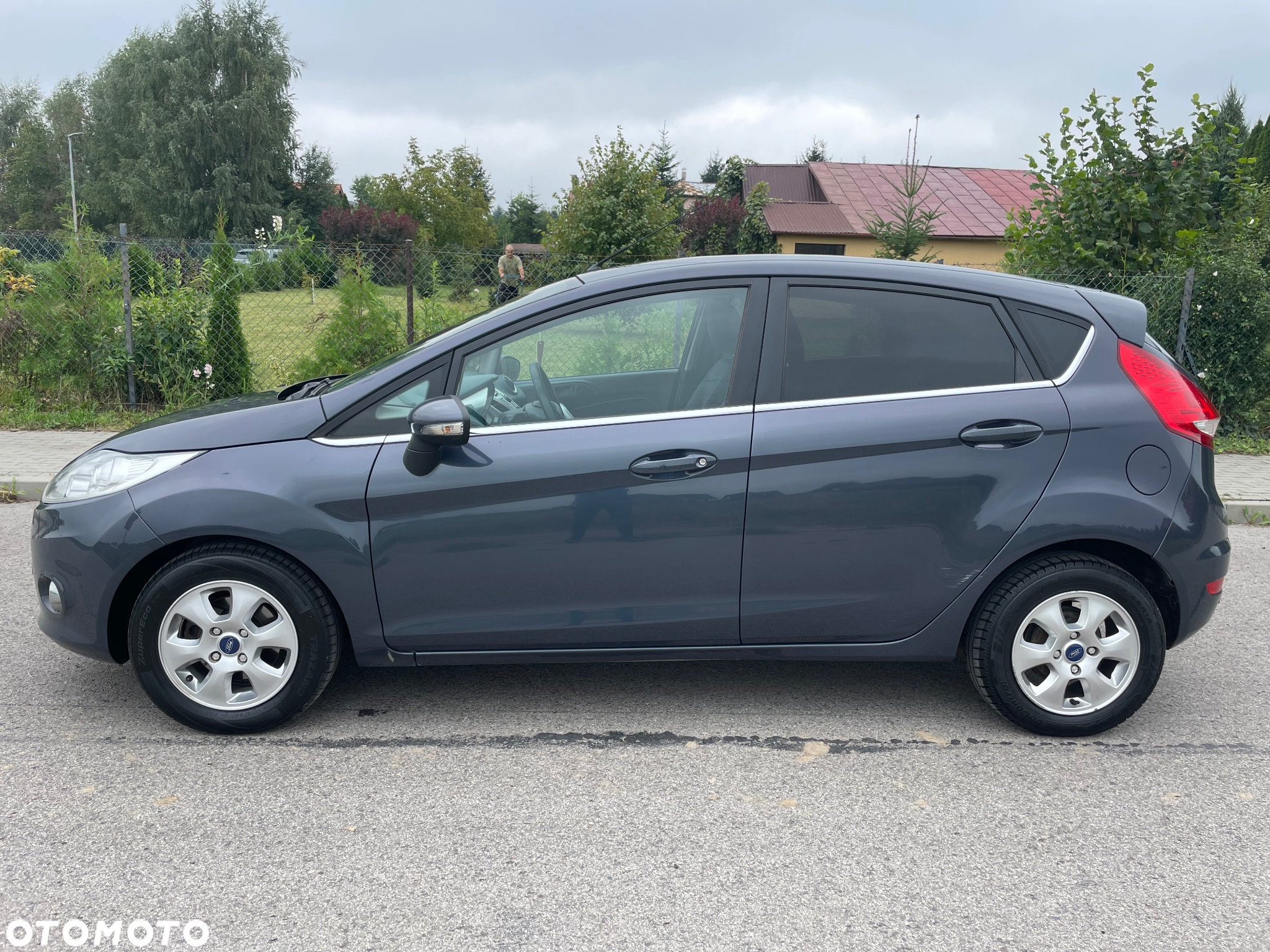 Ford Fiesta 1.6 TDCi DPF Titanium - 24