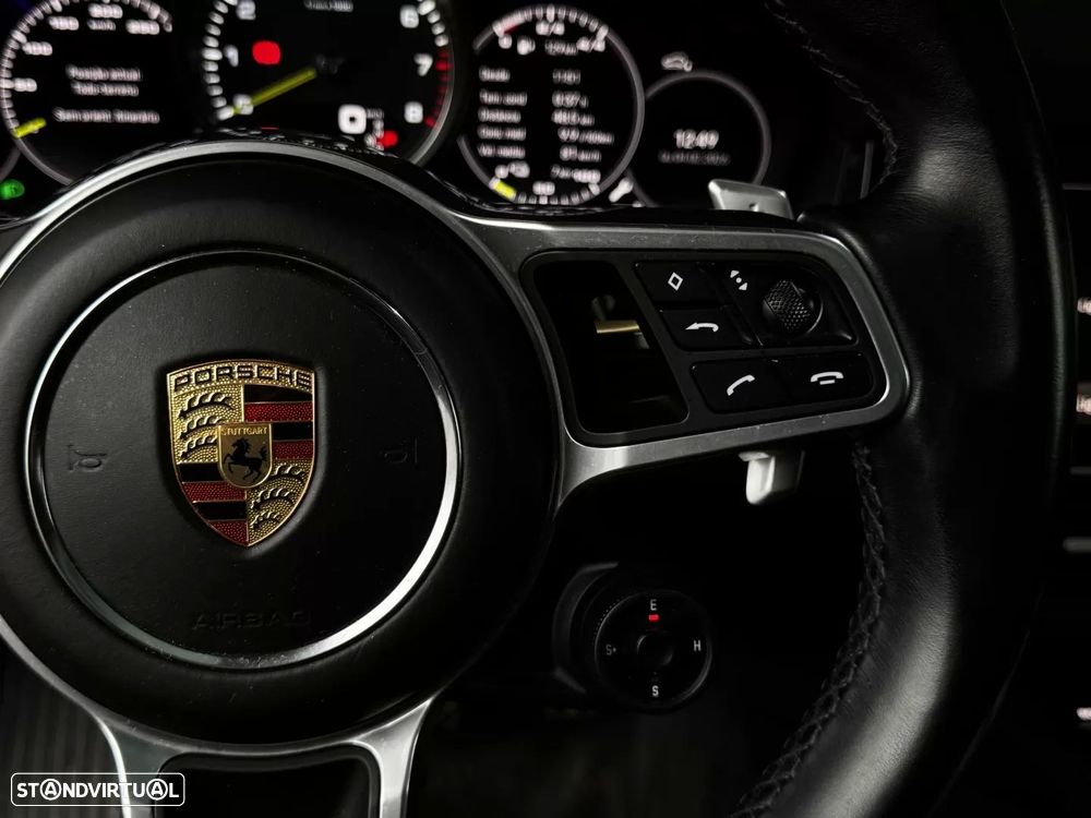 Porsche Cayenne E-Hybrid - 24