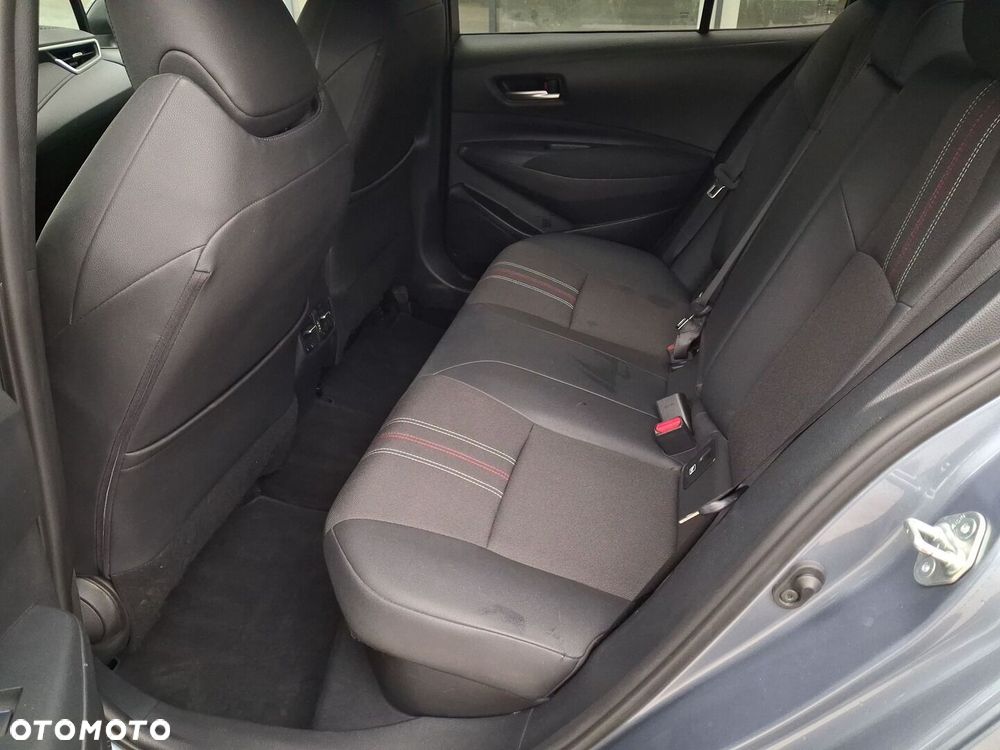 Toyota Corolla - 14