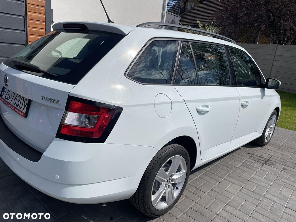 Skoda Fabia 1.0 MPI Active - 4