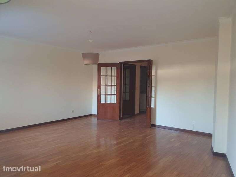 Oportunidade de investimento | T2+1 em Aldoar, Porto - Grande imagem: 3/10