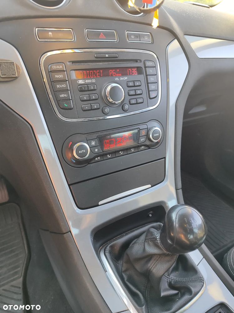 Ford Mondeo 2.0 FF Gold X - 4